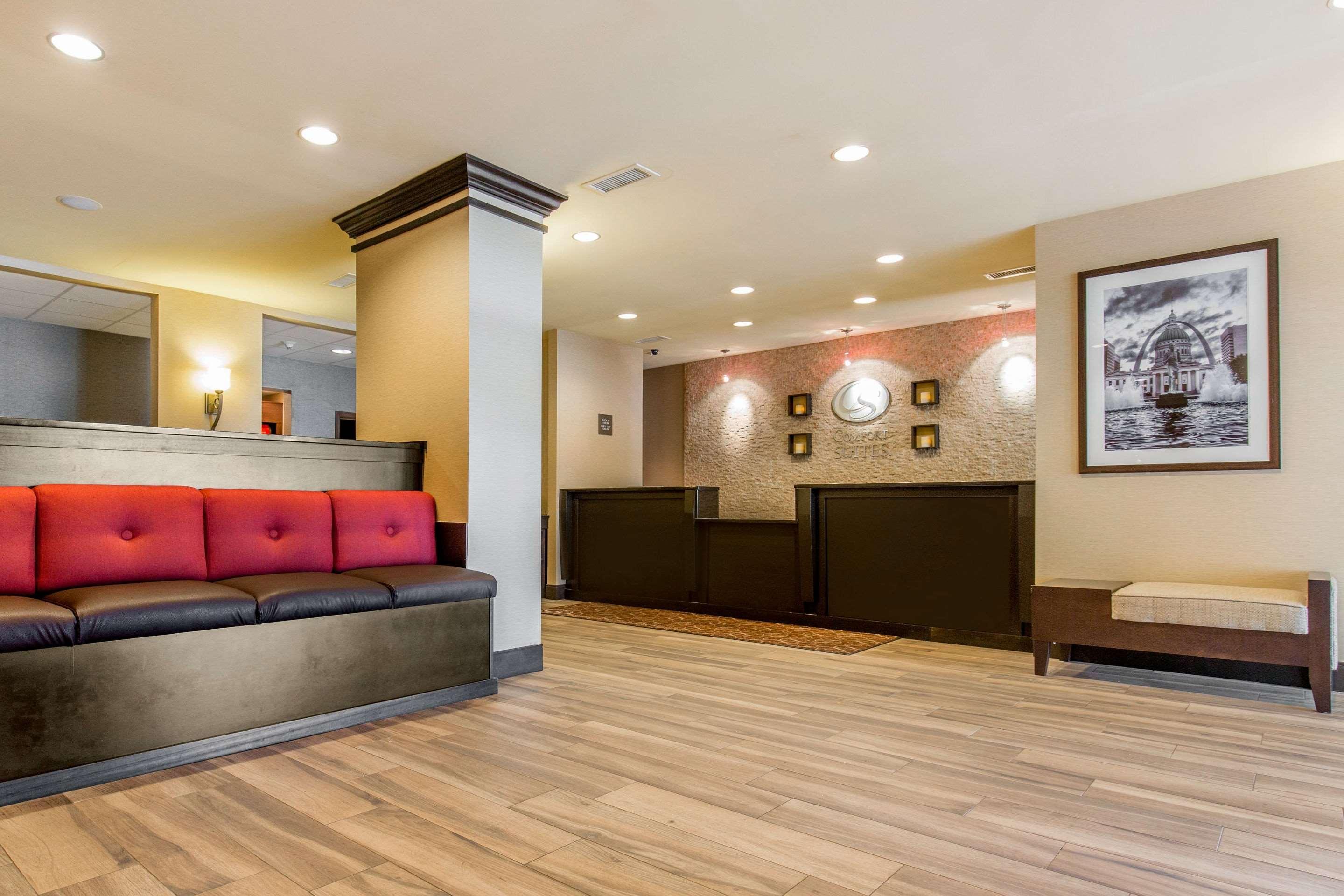 Comfort Suites Fairview Heights Exterior foto